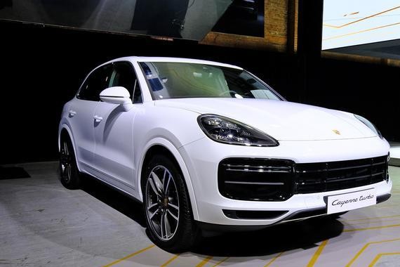 一直被模仿从未被超越，新款保时捷卡宴上市，众泰靠边站