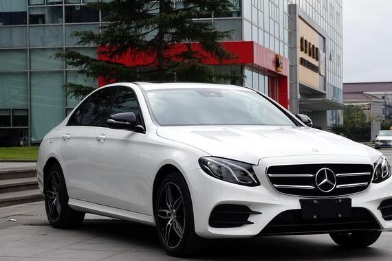 三十岁开上这车，不仅是人生的赢家，说明你更懂得生活