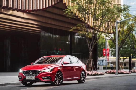 全新名爵6上市首月 力压合资品牌获“最性能座驾”