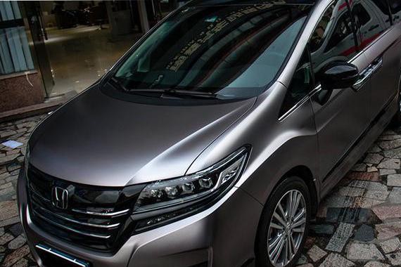 本田艾力绅电光棕灰汽车车身改色贴膜效果图