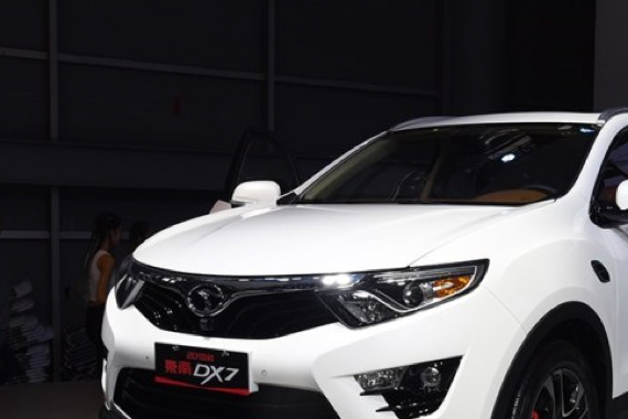 10万元的预算百万豪车的享受，这些国产SUV都配自动泊车系统