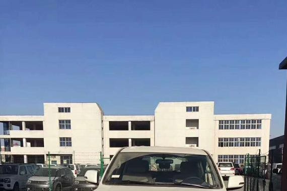 18款丰田酷路泽4000丐版天津港市场行情价格59.5勿信低价上当受骗