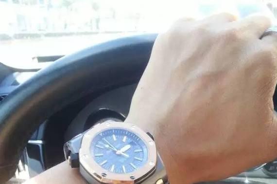 搬砖攒钱买辆豪车？各品牌最便宜的乞丐版要多少钱？