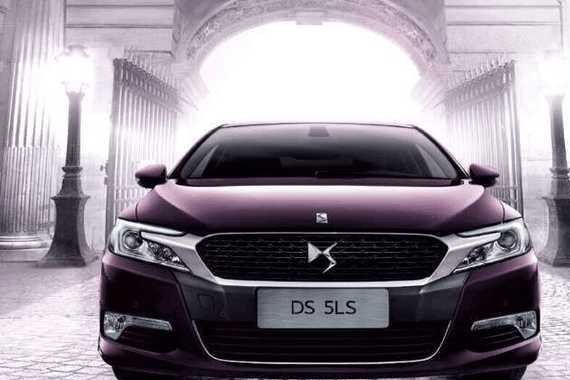 全系ESP八个气囊安全碾压沃尔沃，油耗低至4毛钱！