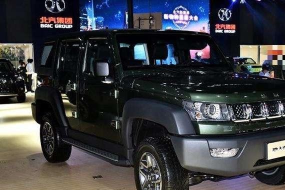 硬派SUV大升级, 牧马人的外观, 奔驰的内饰, 网友: 这车够气派