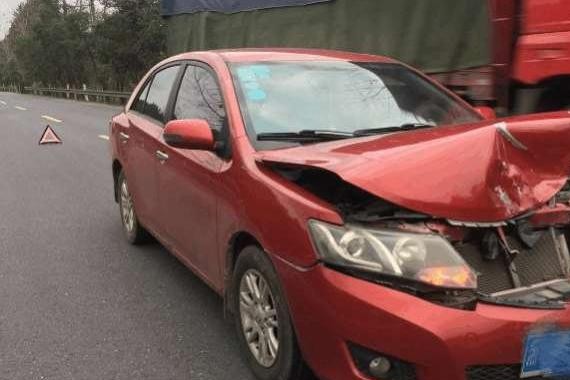 众泰Z300公路追尾福特撼路者, 两车的差距大到车主想打人