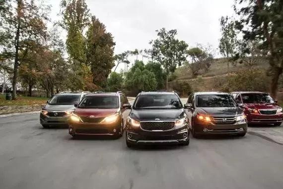 有些车你在4S店都买不到，但是平行进口有，而且还便宜