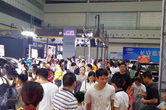 2017年最后一场！元旦车展火热进行中