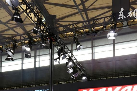 真以为买个城市四驱SUV就能野？很多人都错了！