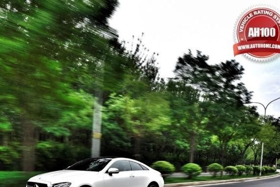 更加时尚年轻的奔驰 解析奔驰E 200 Coupe！