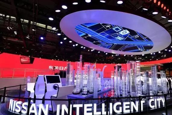 东风日产展台真热闹 VR、智能、新车、混动、纯电、二手全都有！