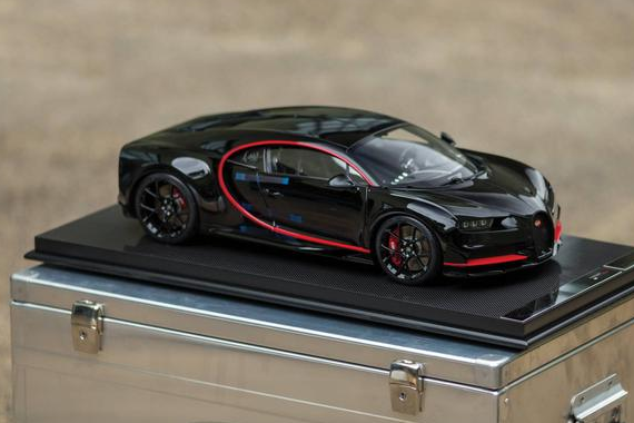 买了4000万人民币的布加迪Chiron会附送什么？现在车主秀给你看