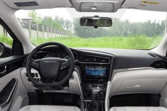 启辰这次下狠心，终于造出了国内颜值最高最安全的家用轿车！