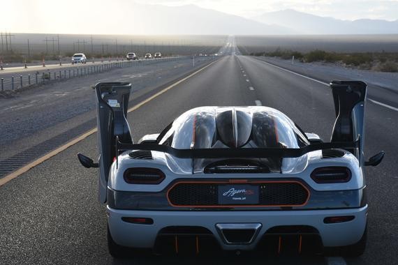 超跑界集体咋舌？这辆超跑一次创造5个世界最快纪录！