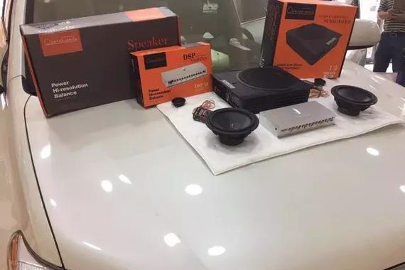 还在为原车音响的烂音质烦恼？看丰田汉兰达车主怎么解决的