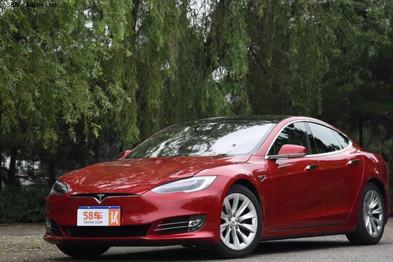 特斯拉发布软件测试升级 自动感应雨刷