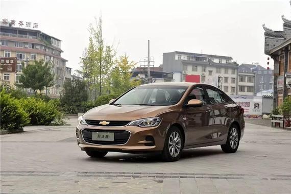 买这车就是看到它经济适合家用