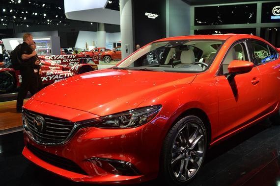 阿特兹车型，十个人见了都说帅，操控很牛逼