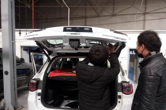 吉普指南者电动尾门改装-又到年底 赶上买一送一好时机