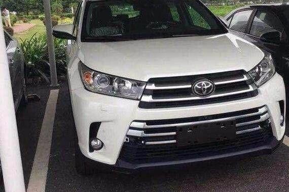 国产丰田汉兰达即将中期改款！售价和配置曝光！入门版不厚道！