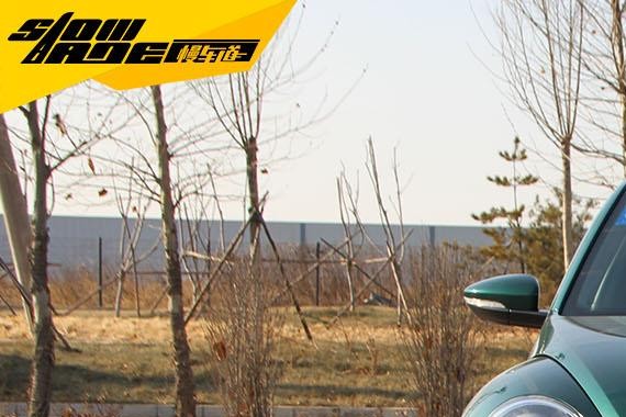 萌系外观最能打动“少女“心 实拍经典神车大众甲壳虫