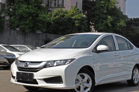 2017购置税倒计时，买车不能等，这几款10万热销家轿别错过