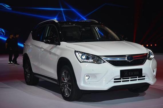 8万公里免费开还补贴7万，国产车够劲