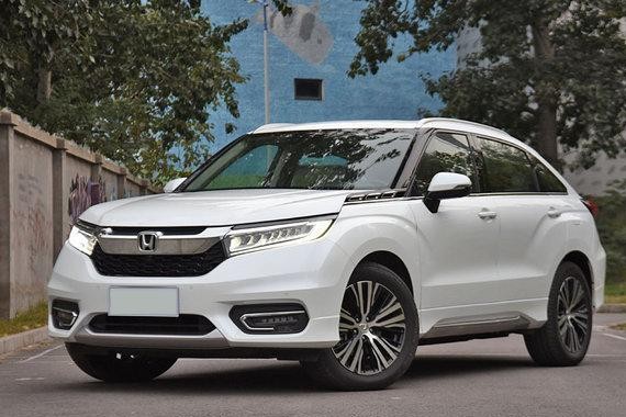 年底一票难求不如买车自驾，这几款强动力中大型SUV值得推荐