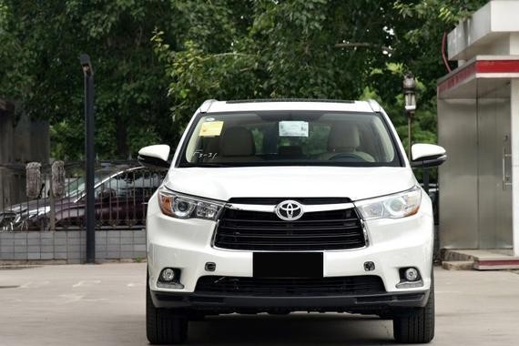 新汉兰达上市2年多，加价提车还要排队，究竟装备了什么黑科技？