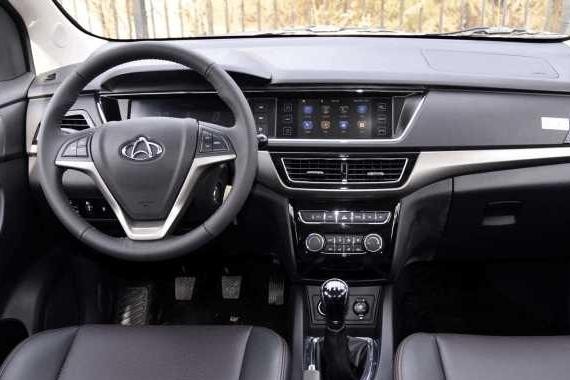 长安欧尚做工厚道, 性价比高, 配置丰富科技感强, 手豪裸车7.6万!