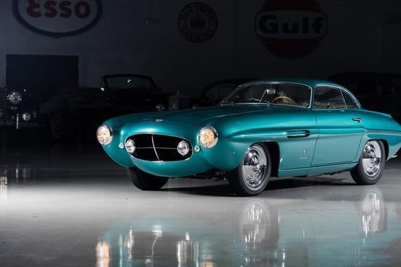 1953年的菲亚特老爷车，V8发动机，拍卖出百万美金
