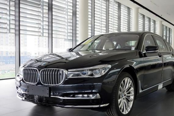 宝马又出事？机油泄露隐患 130辆M760Li需召回