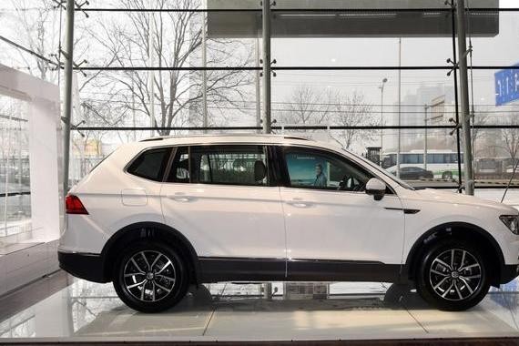 在华最牛的SUV，配置简陋却卖第一，全系换20T，让老车主心很累