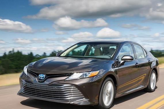 英雄迟暮！第八代凯美瑞能否王者归来？