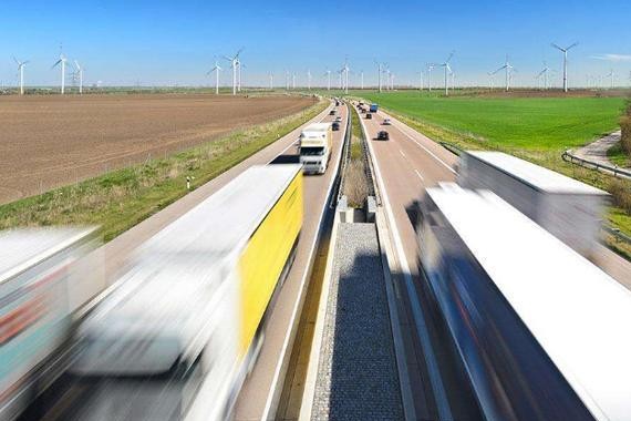 新手必看！高速上行车的七大禁忌