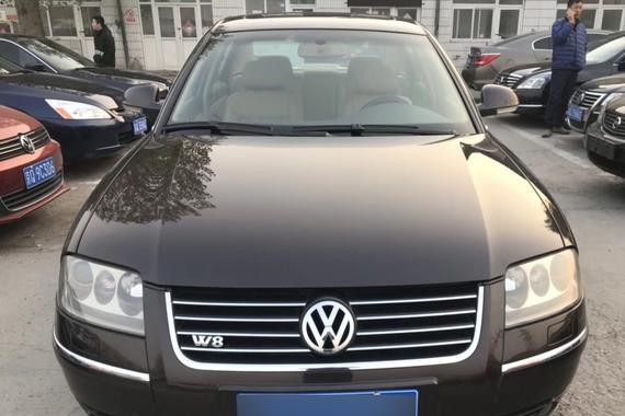 极为罕见的4.0W8缸四驱帕萨特，网友评论低调的让人不敢相信