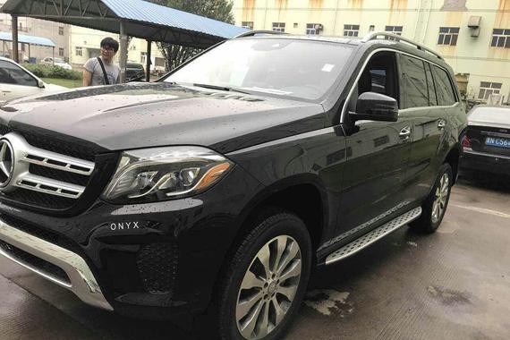 17款奔驰GLS450实车图片及配置 天津港真实报价多少钱