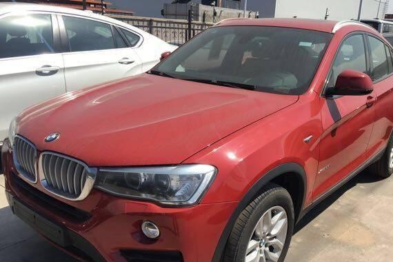 完美身材 公路高手 宝马X4四驱中东版