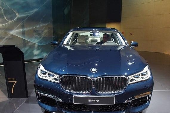 宝马再出限量车型，自主选漆，全球限量200台，B格比奔驰AMG高