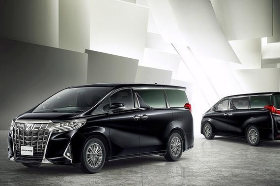 18款丰田埃尔法劲爆来袭，3.5L四驱，新增6AT变速箱，强者更强！