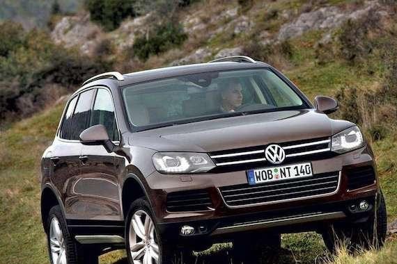 苍井空启蒙老师座驾是什么？50万以下的车，配不上她！