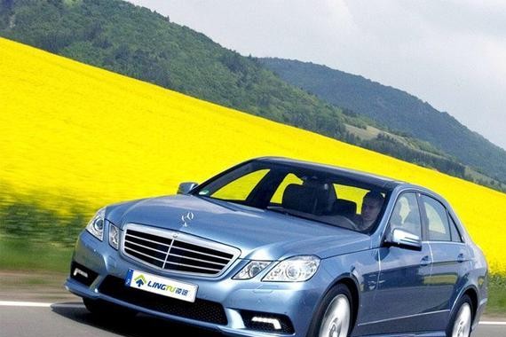 凌途X6智能后视镜让奔驰E级经典延续