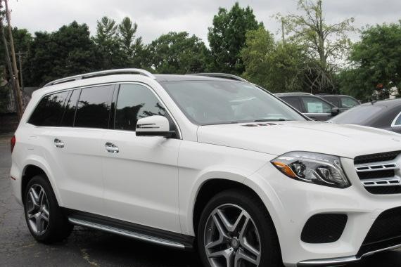 路虎的逼格真不行了，这款SUV比揽胜更大更豪华！宝马X6都怕