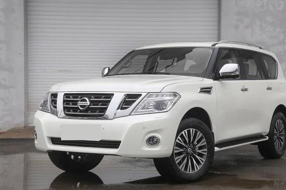 GL8的空间，陆巡的性能，天籁的舒适，价格秒普拉多，难怪会火