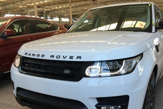 2017款路虎揽运3.0T，港口最新报价，有意向的看下哦！