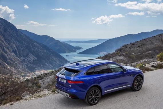 2017款捷豹F-Pace驾驶评测，一辆适合中产家庭的代步车