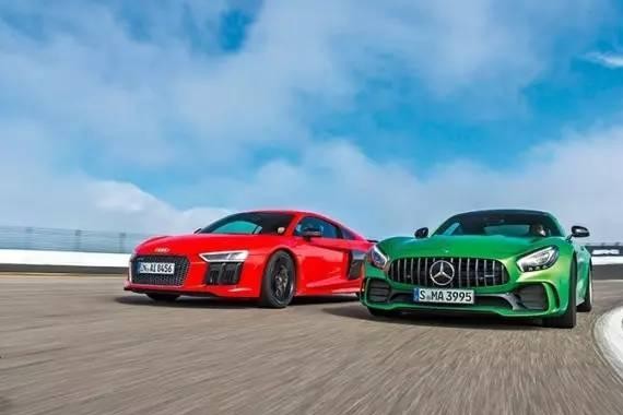 对比测试｜美女与野兽 梅赛德斯AMG GT R VS 奥迪R8 V10 plus
