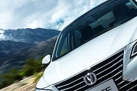 最低8万多9万就能买到同级中数一数二空间的轿车？