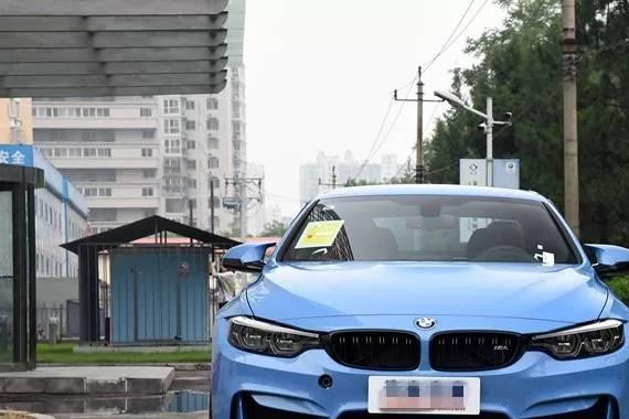 性能坐镇，颜值加持！这辆宝马M4“低调暴力范儿”