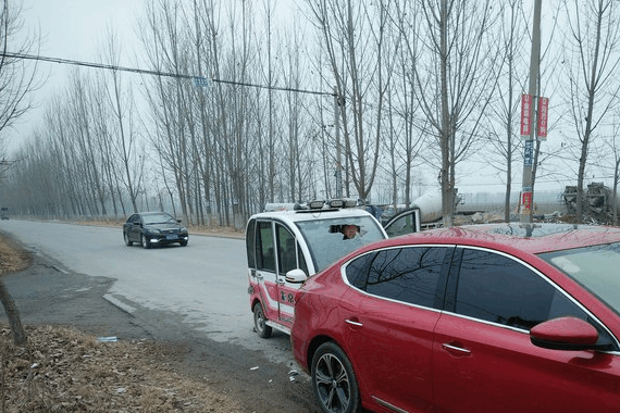 提新款名爵6刚上牌就被追尾, 车主: 看到这质量, 觉得自己没买错车